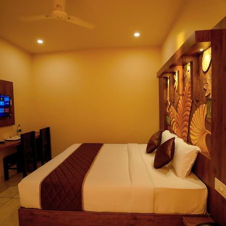 Kottackal Nature Inn Недумбассери Экстерьер фото