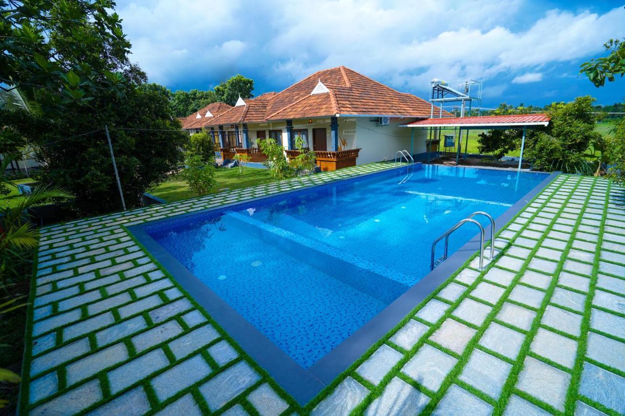 Kottackal Nature Inn Недумбассери Экстерьер фото